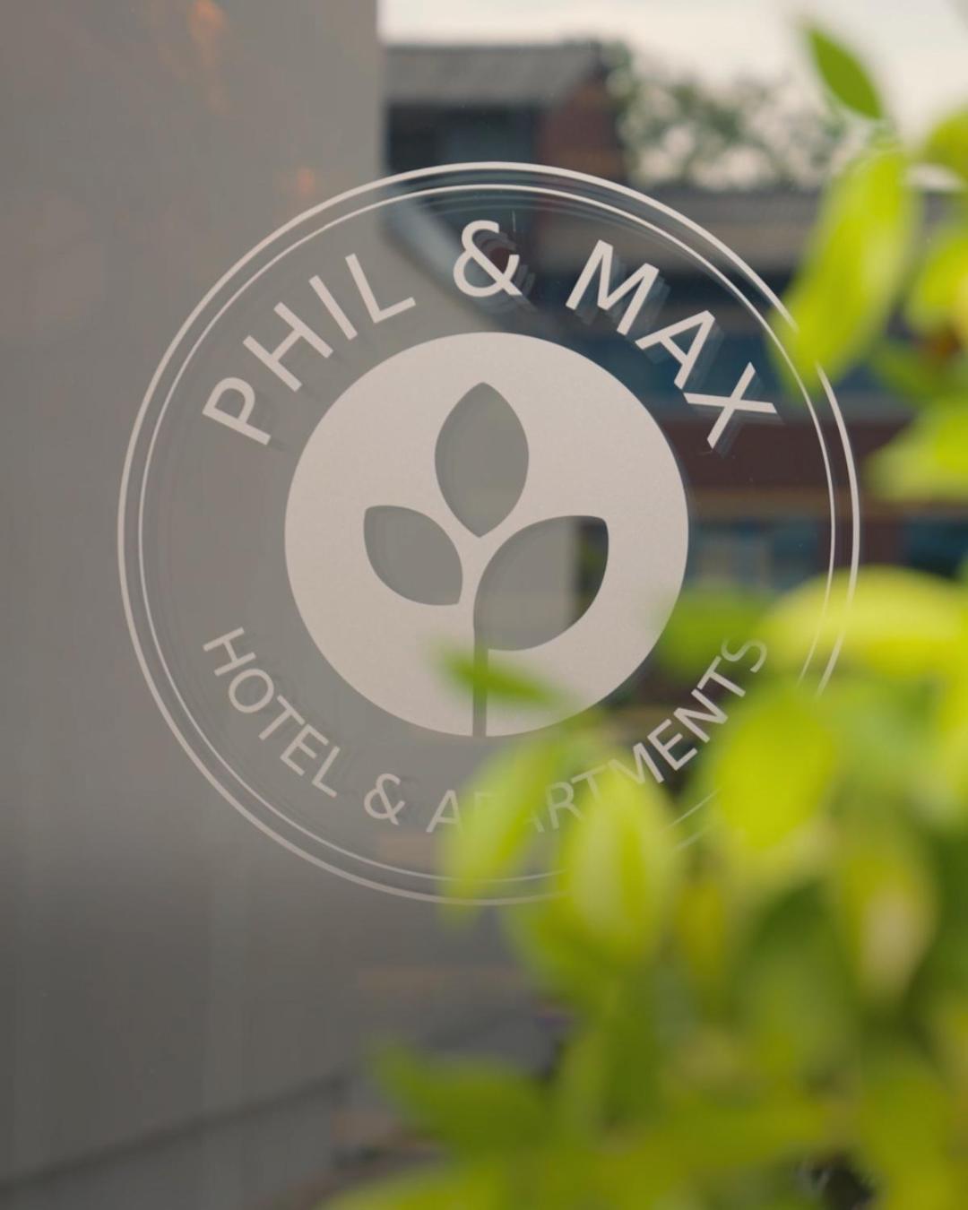 Phil & Max Und Messe Laatzen