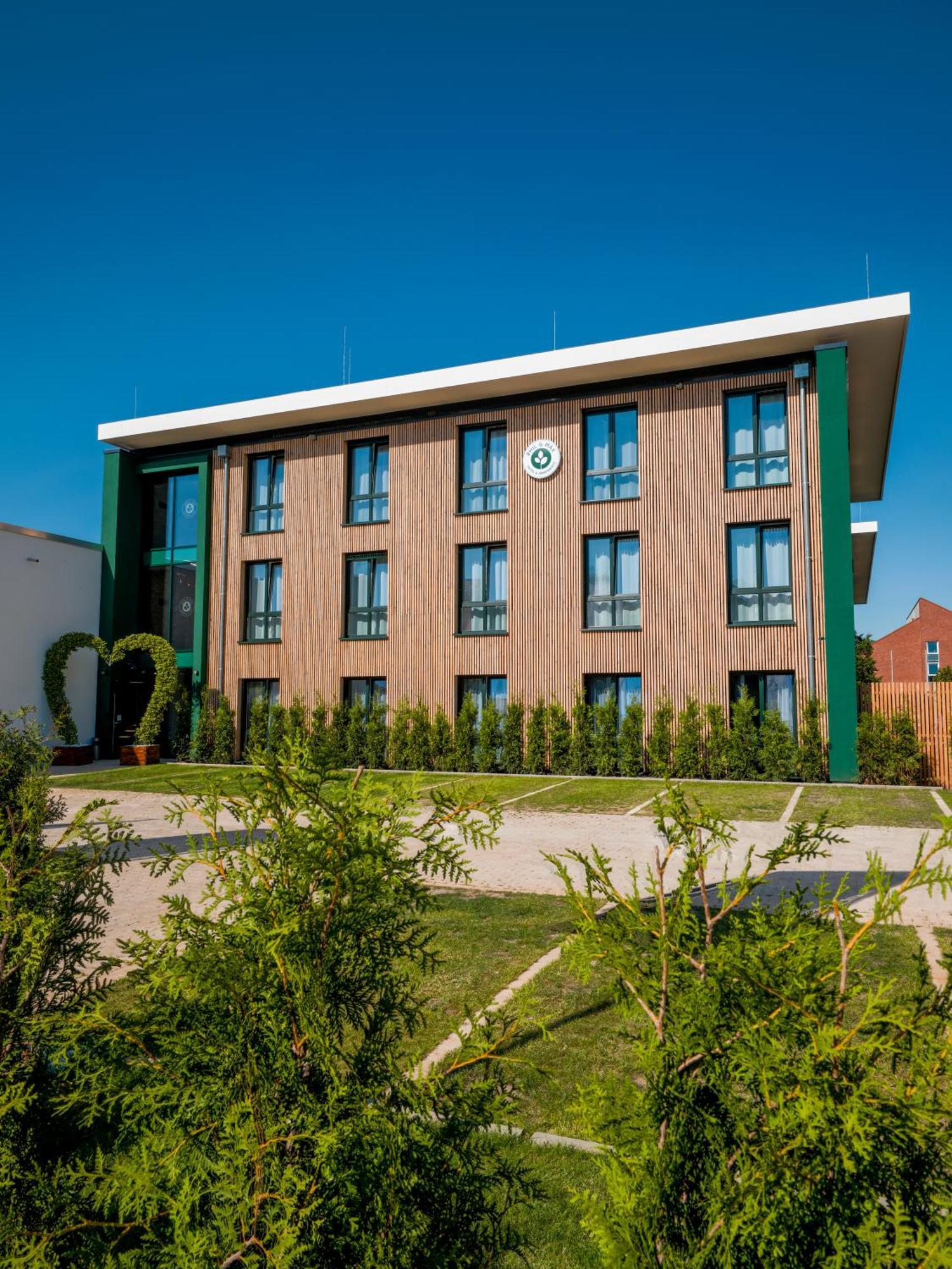 Phil & Max Und Messe Hotel 4*